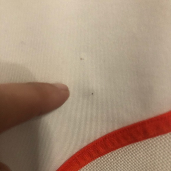 Under Armour white workout tee - Picture 5 of 5